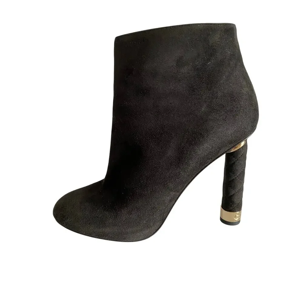 Chanel Black Suede‎ Ankle Boots Quilted Heel CC Gold Cap 39